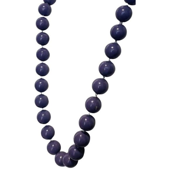 Vintage Periwinkle Purple Double Knot Single strand Classic Necklace 44” Heavy - Picture 2 of 11